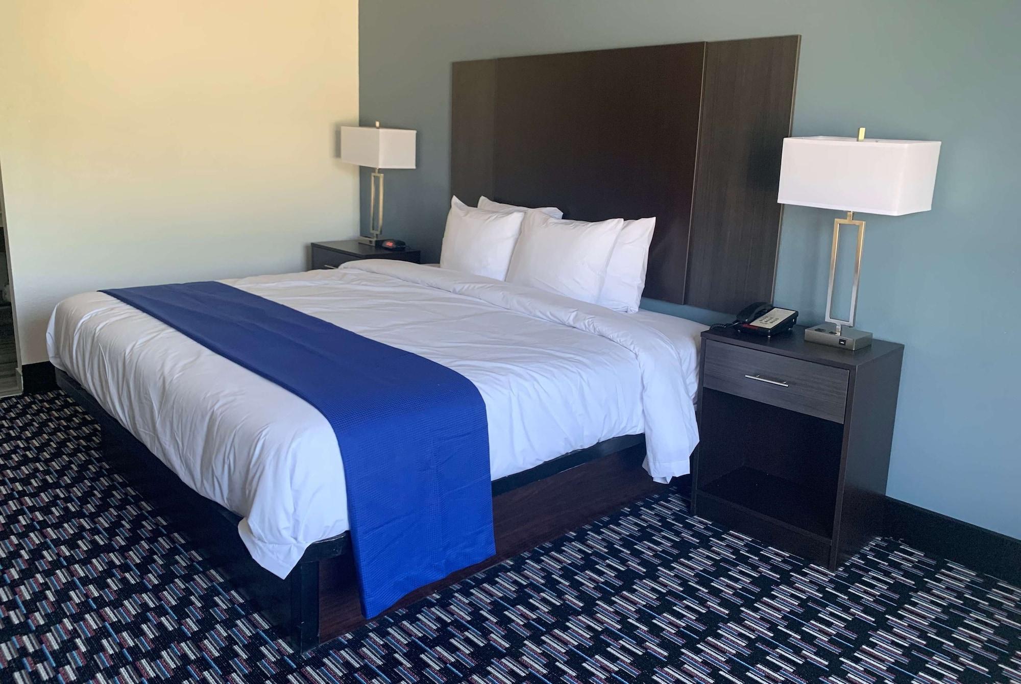 Baymont By Wyndham Charlotte University Экстерьер фото